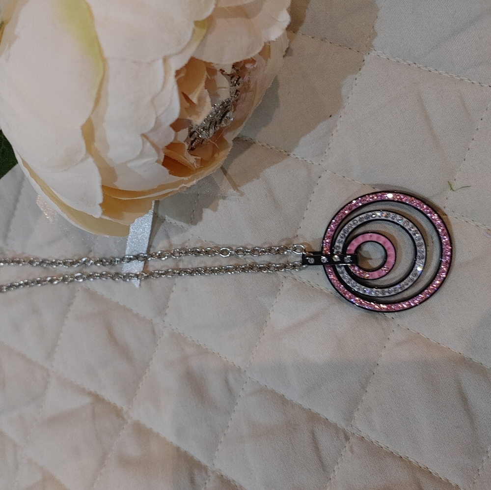 Crystal Necklace - Picture 4 of 7